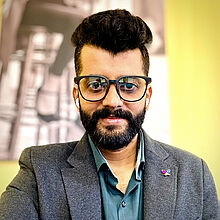 colourful Portrait Venkatesh Narasimhan, Europe Partnership & Sales Enterprise bei Kissflow