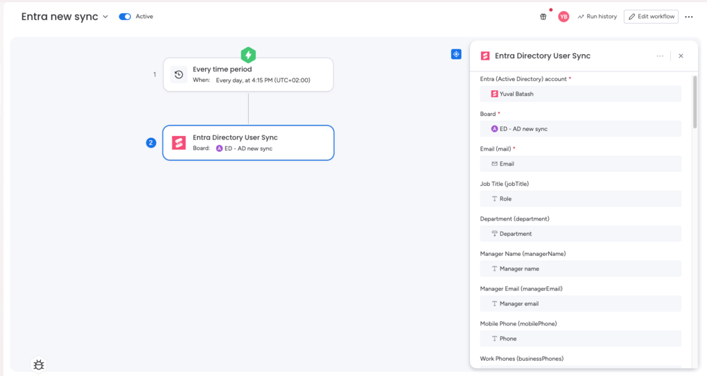  Im monday service Workflow Builder ist der Block „Entra Directory User Sync“ geöffnet und zeigt die Konfiguration zur Synchronisation von Nutzerfeldern wie E-Mail, Rolle, Abteilung und Vorgesetztem aus Entra (Active Directory). 