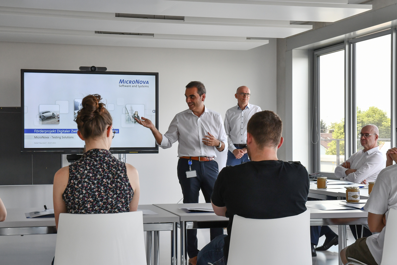 Exchange MicroNova and Munich University of Applied Sciences Exchange MicroNova and Munich University of Applied Sciences